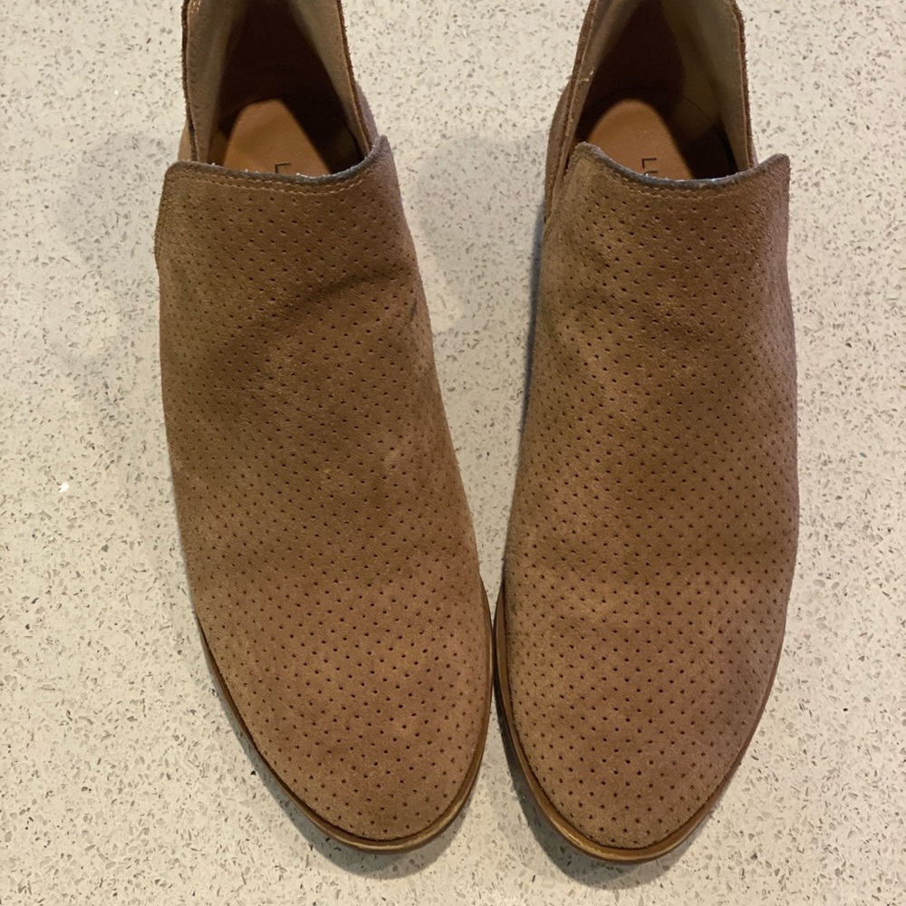 Lucky Brand Tan Booties - sz 7.5
